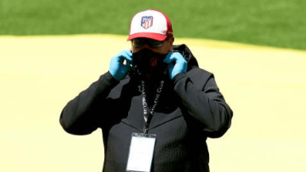 "El ‘Mono’ Burgos podría ser el próximo entrenador del Alavés. Foto: Getty Images"