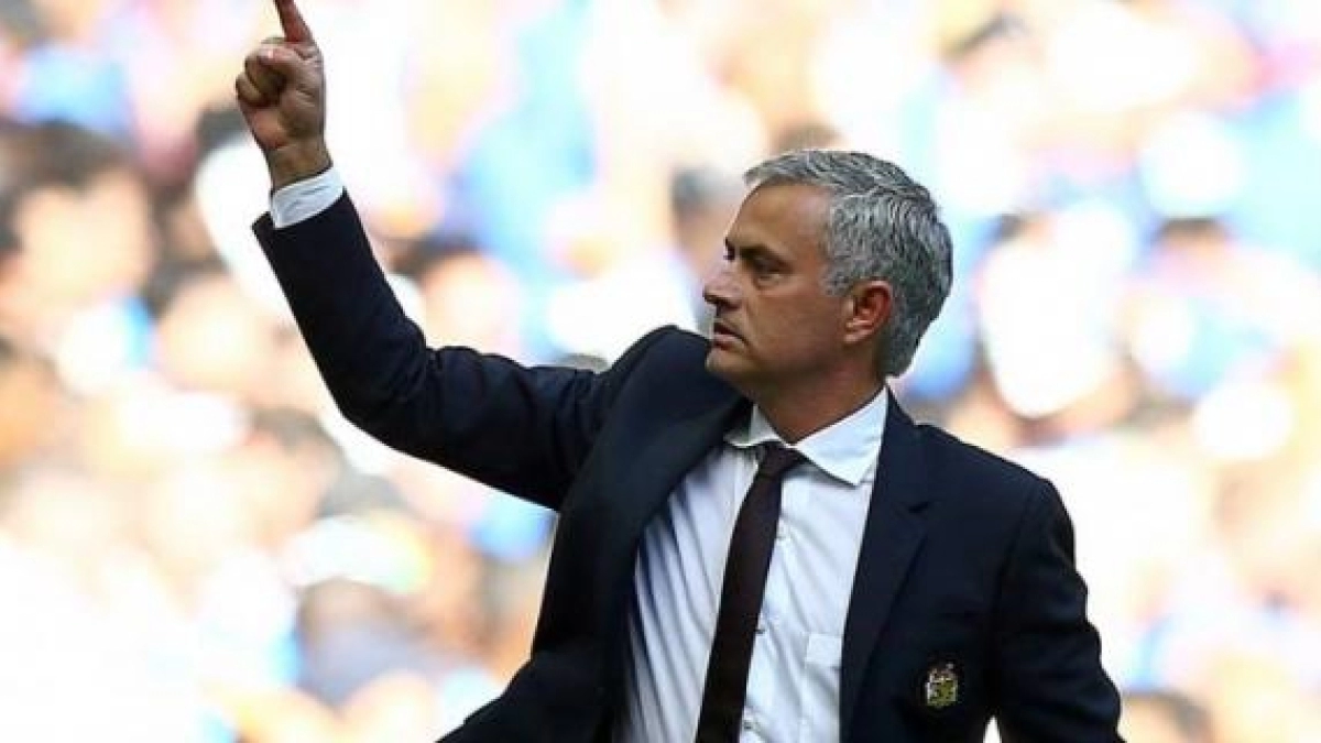 Mourinho busca alternativas a Kane