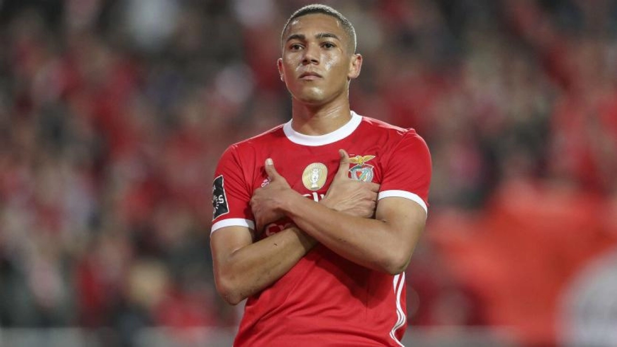 Mourinho se lanza a por el 'otro' Vinicius / slbenfica.pt