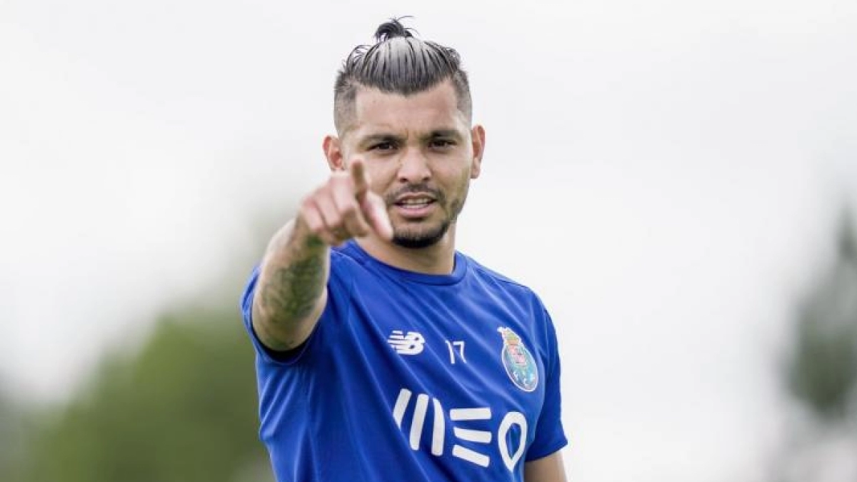 El nuevo rival del Sevilla en la carrera por Jesús Corona