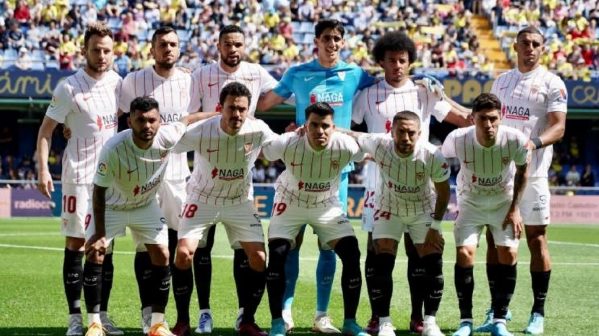 El intercambio que negocian Sevilla y Arsenal para el verano