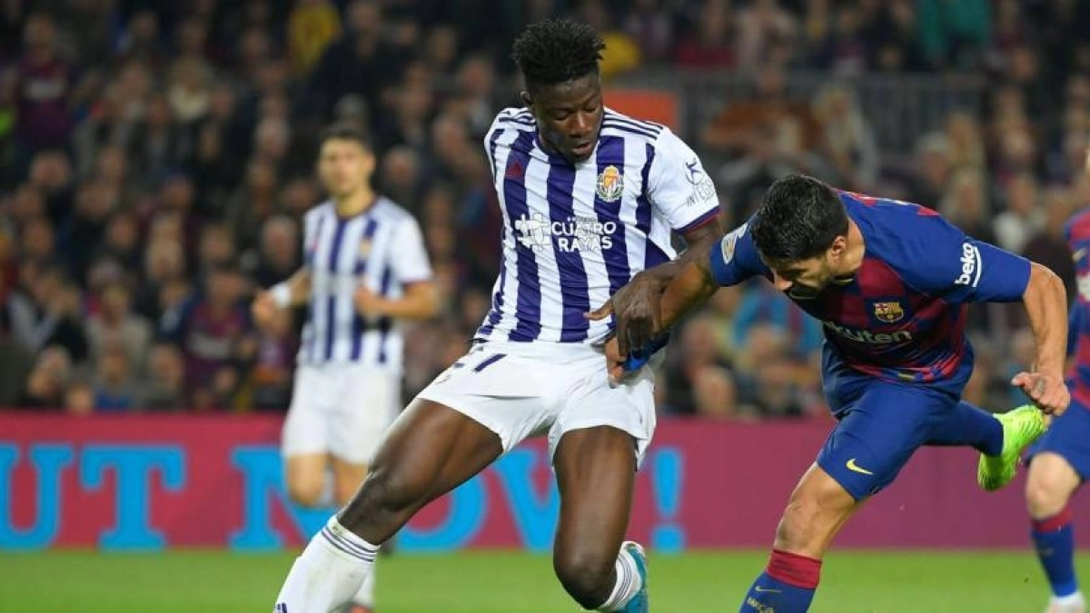 El Real Valladolid recibe varias ofertas por Mohammed Salisú | FOTO: REAL VALLADOLID