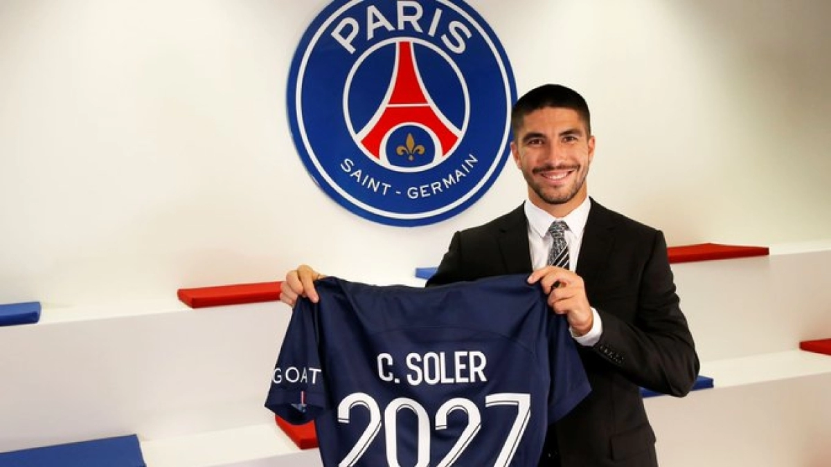 OFICIAL: Carlos Soler se marcha al PSG - Foto: PSG
