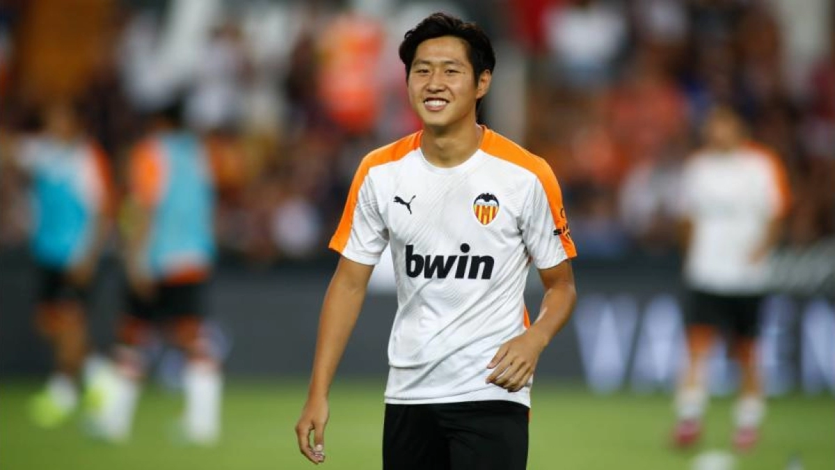 El jugador coreano seguirá jugando en LaLiga, en el RCD Mallorca. Foto: Getty
