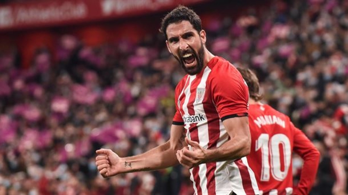 OFICIAL: Raúl García renueva con el Athletic / Eitb.eus