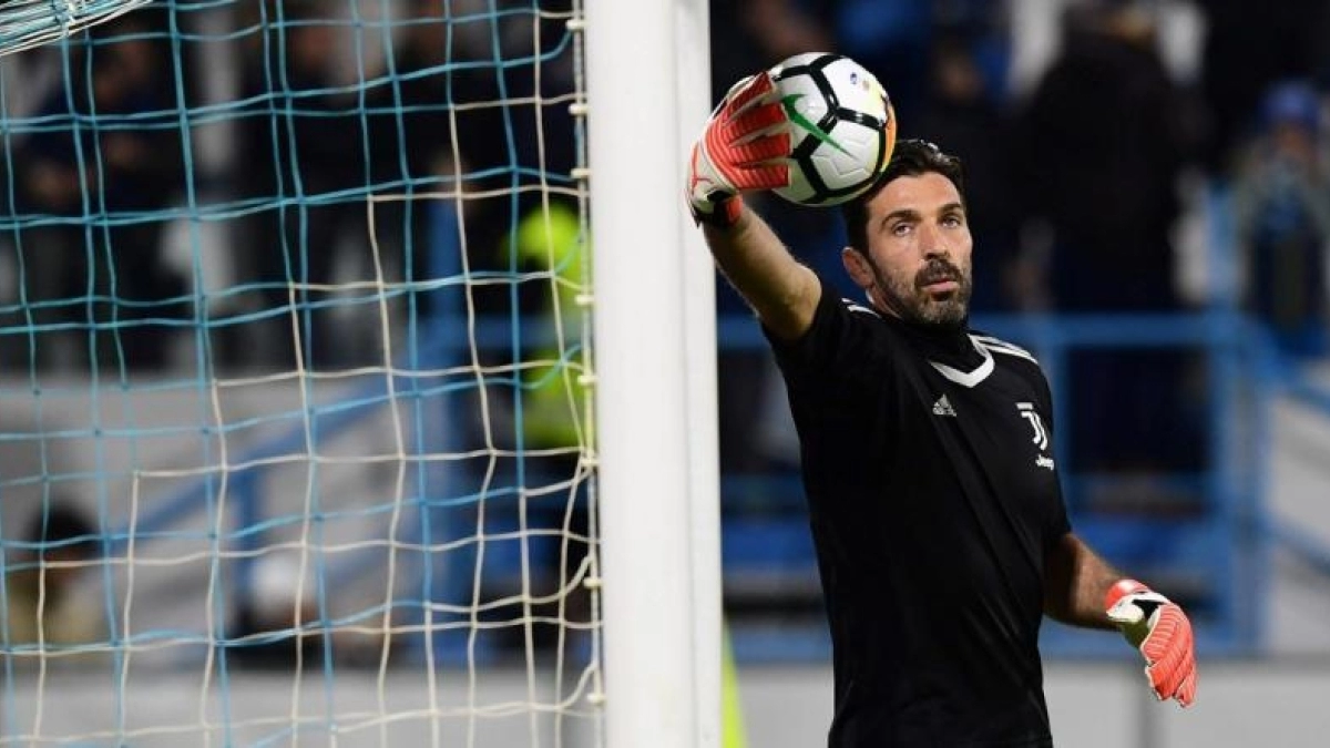 Las posibilidades reales de ver a Buffon en Boca Juniors. Foto: Olé