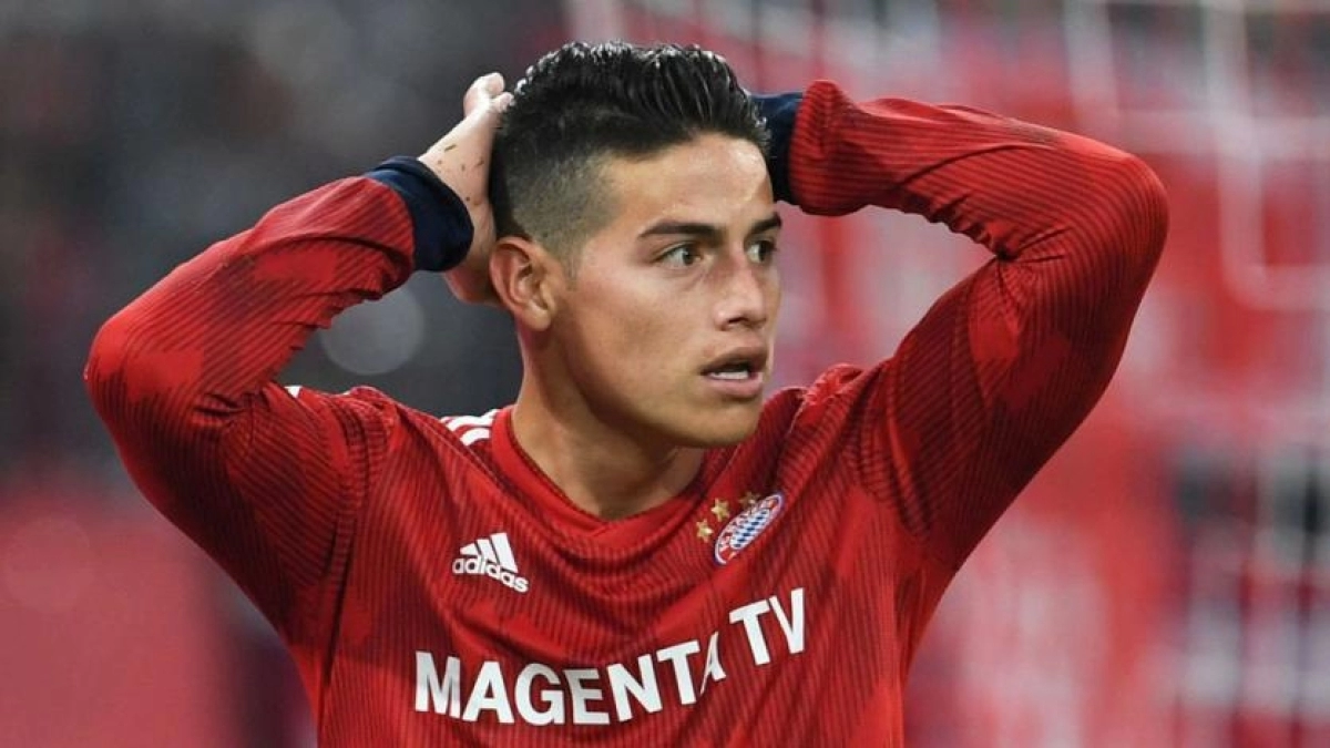 El palo de Demichelis a James Rodríguez. Foto: El Español