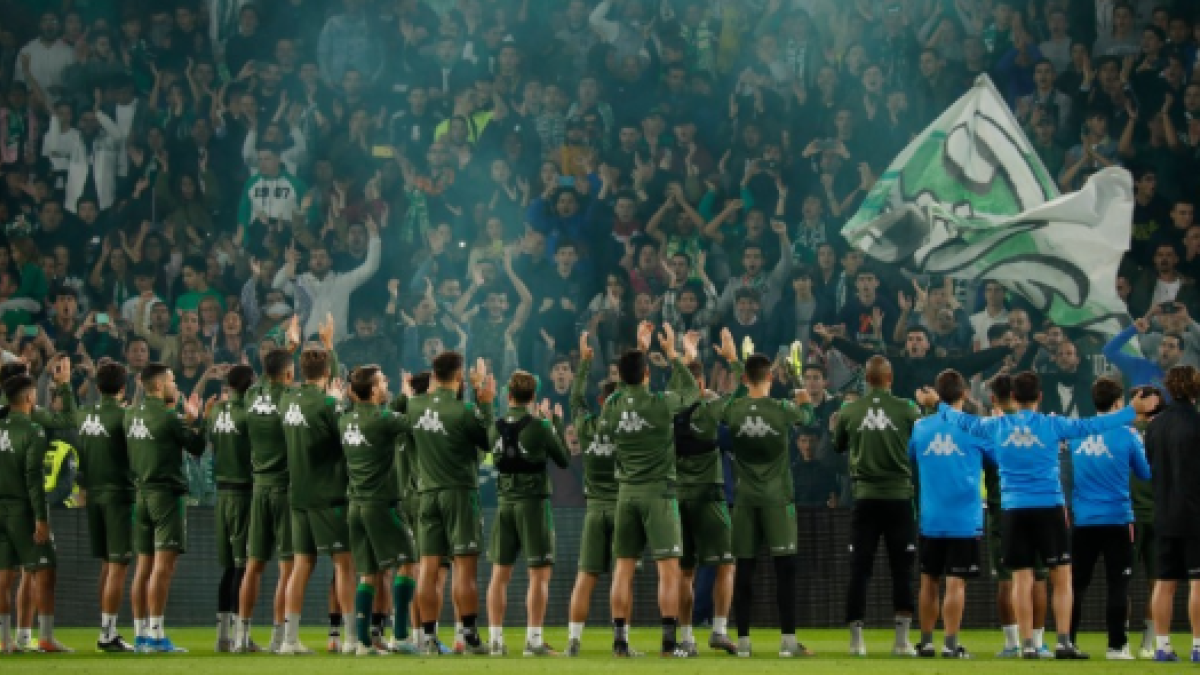 Posible salida de uno de los fichajes del Real Betis "Foto: Marca"