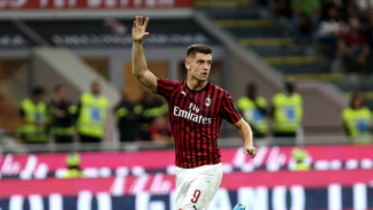 "Piatek ultima su salida de Milán. Getty Images"