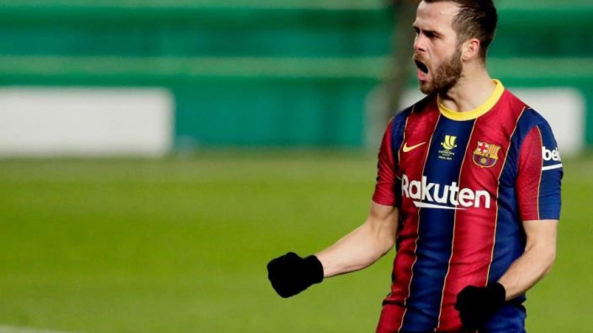 El Barcelona encuentra en la Juventus una vía de escape para Pjanic