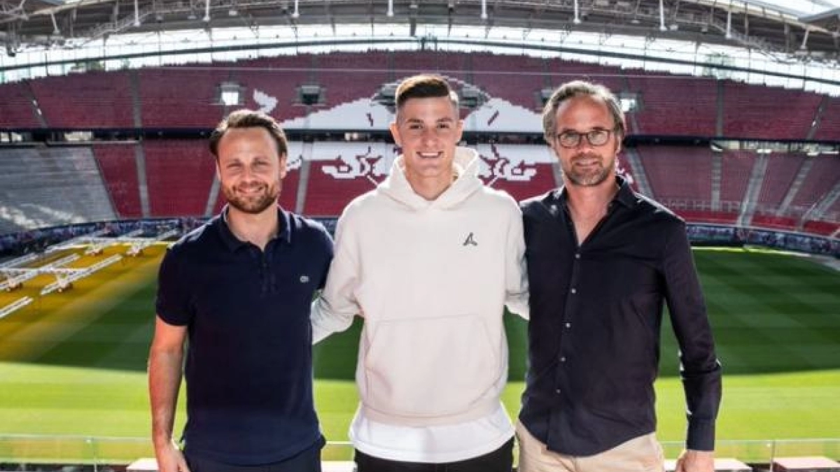La joya del Leipzig durará poco por tierras alemanas. Foto: @RBLeipzig