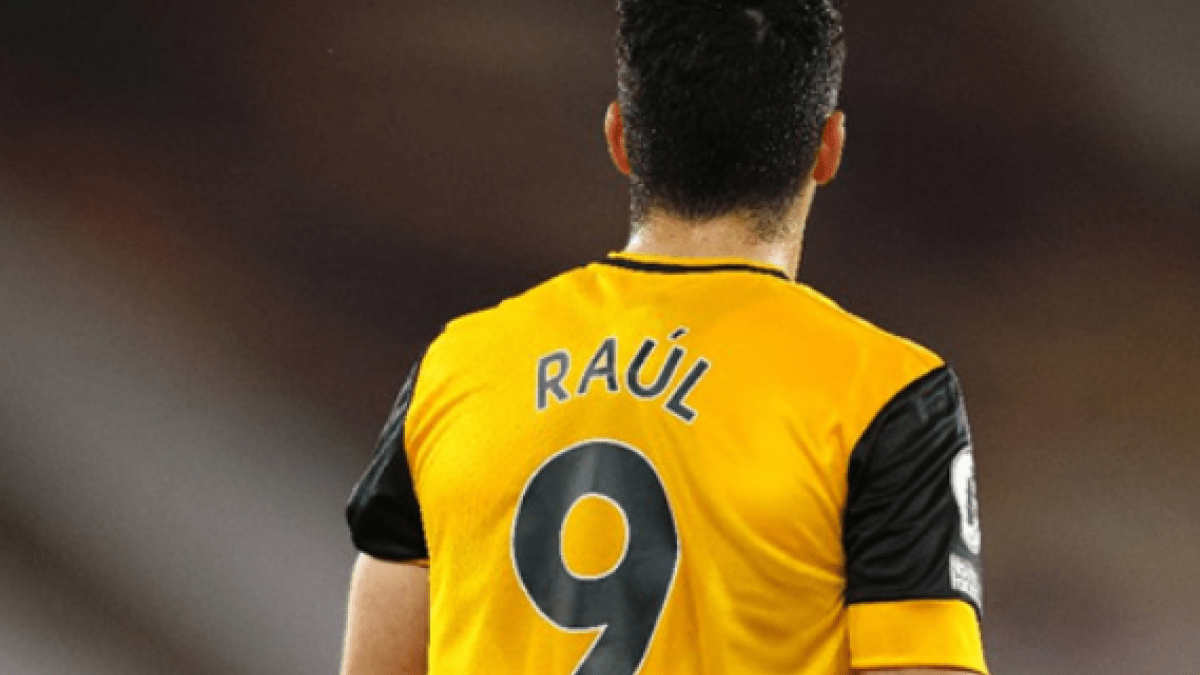 "Hugo Sánchez recomienda al Madrid fichar a Raúl Jiménez. Foto: Getty Images"