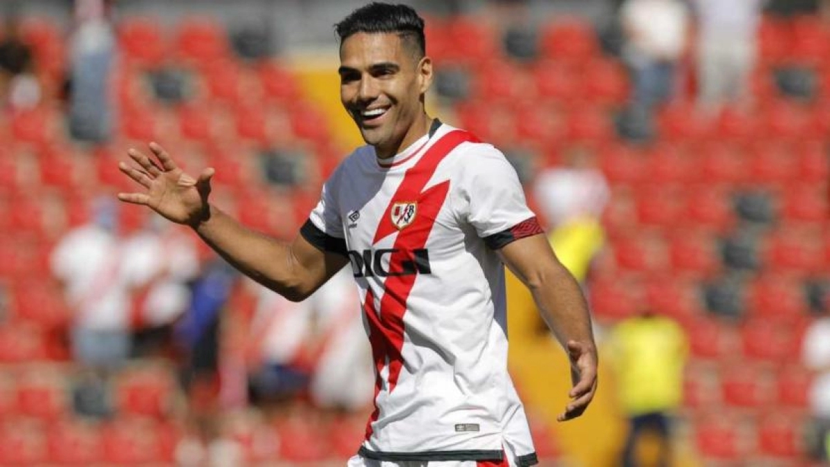 El Rayo quiere renovar un año más a Radamel Falcao