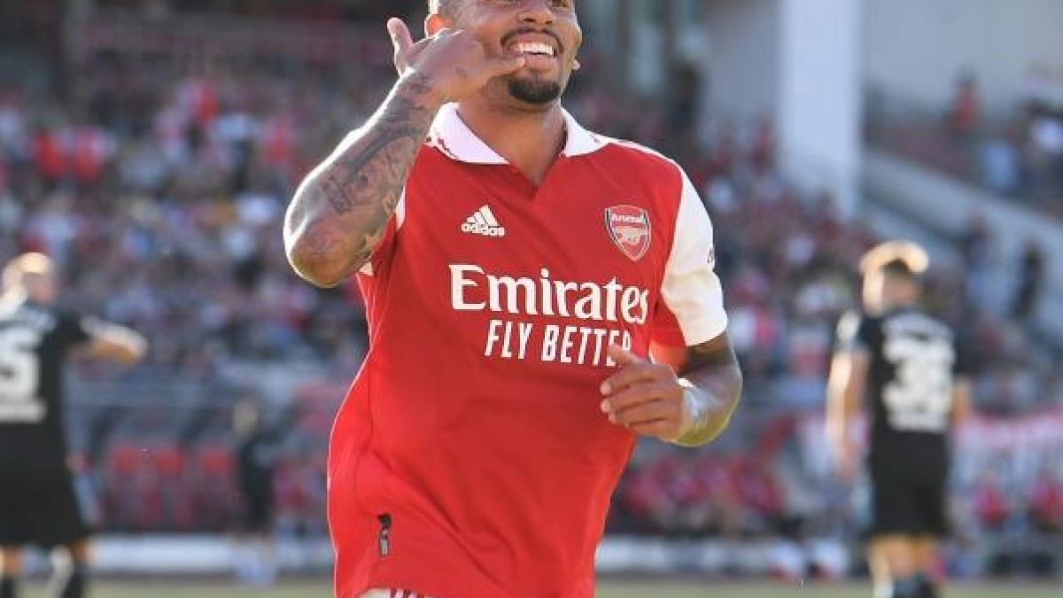 El ex jugador del Manchester City ya la rompe en el Arsenal. Foto: Marca