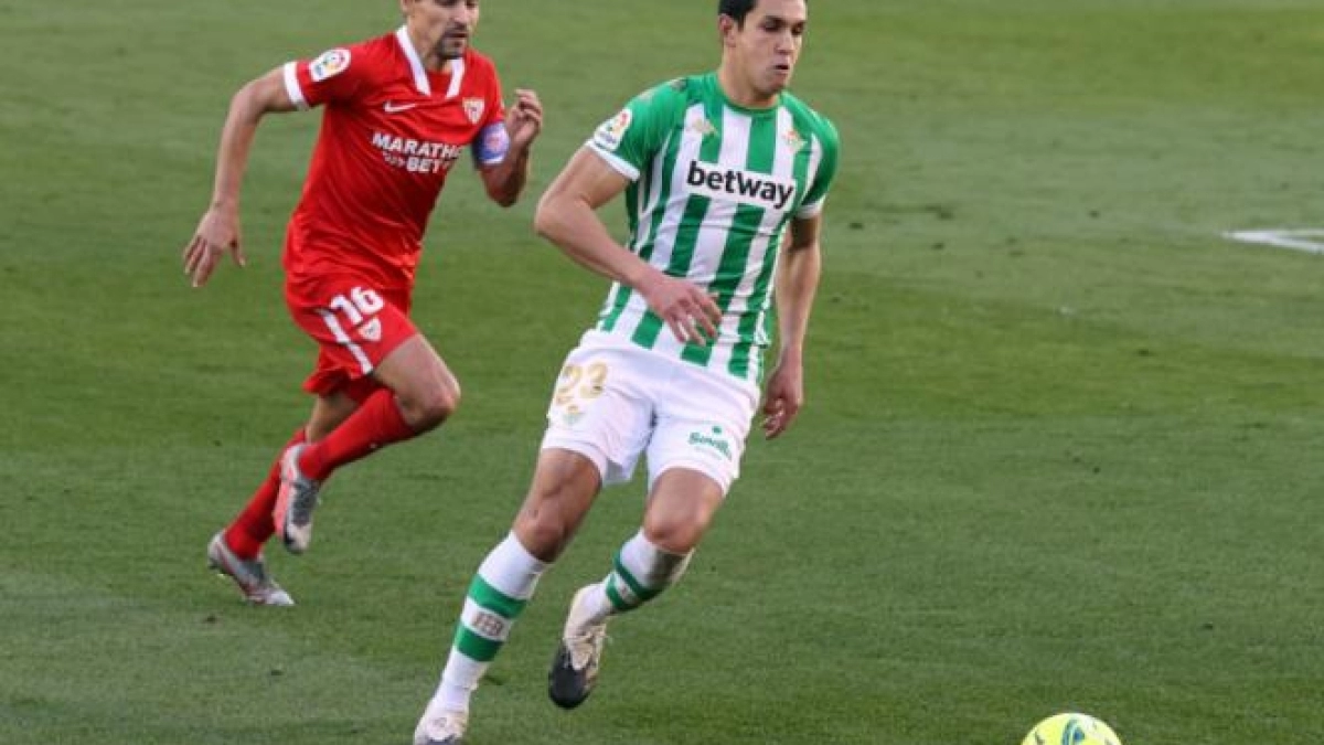 La mareante oferta que ha recibido Aïssa Mandi. Foto: Estadio Deportivo