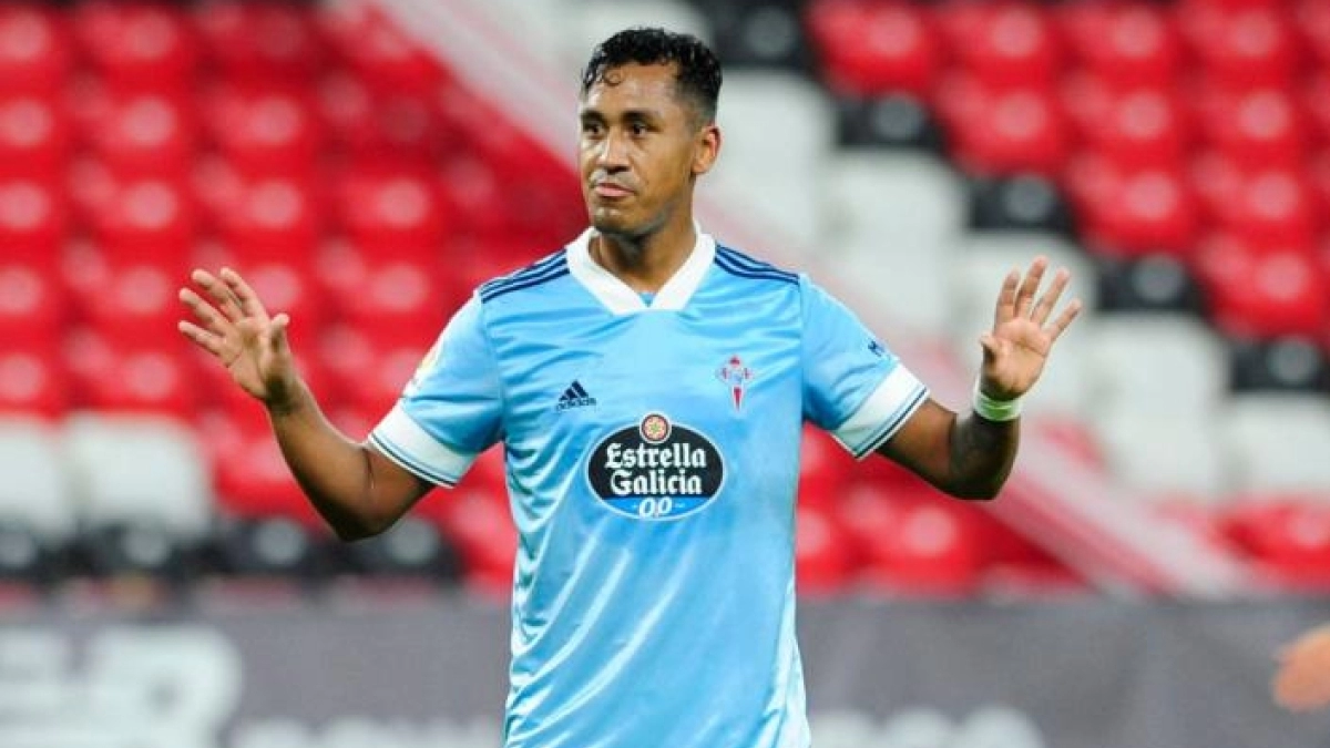 El Celta encuentra en Italia al posible recambio de Renato Tapia