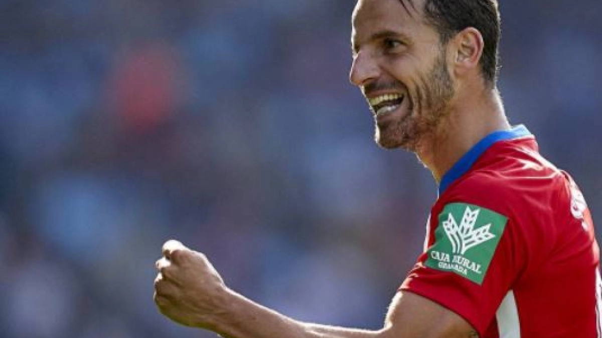 El Levante confirma el fichaje de Roberto Soldado "Foto: Marca"