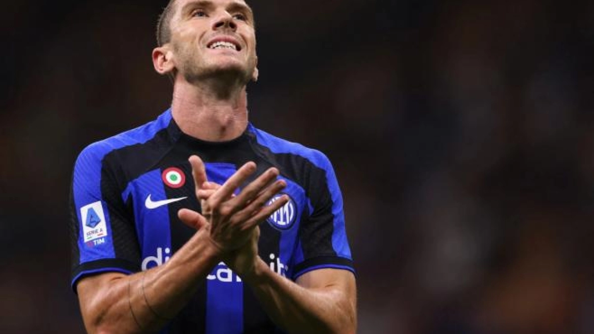 Los 6 posibles sustitutos de Robin Gosens en el Inter de Milán