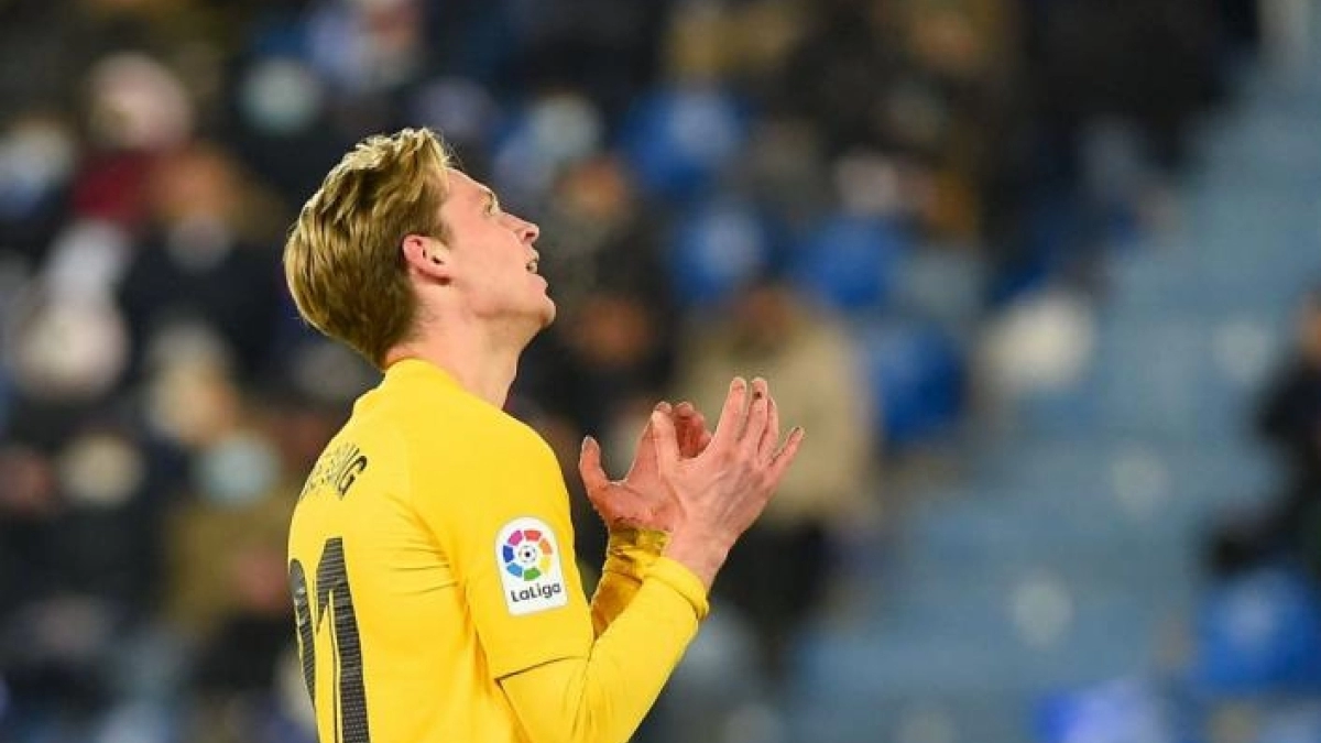 Fichajes Barcelona: Nuevos rumores sobre la venta de Frenkie de Jong