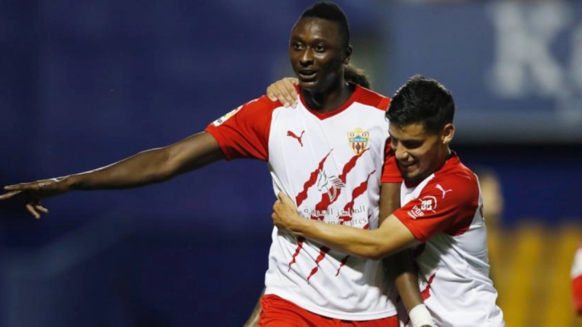  El Almería recibe una oferta importante por Umar Sadiq