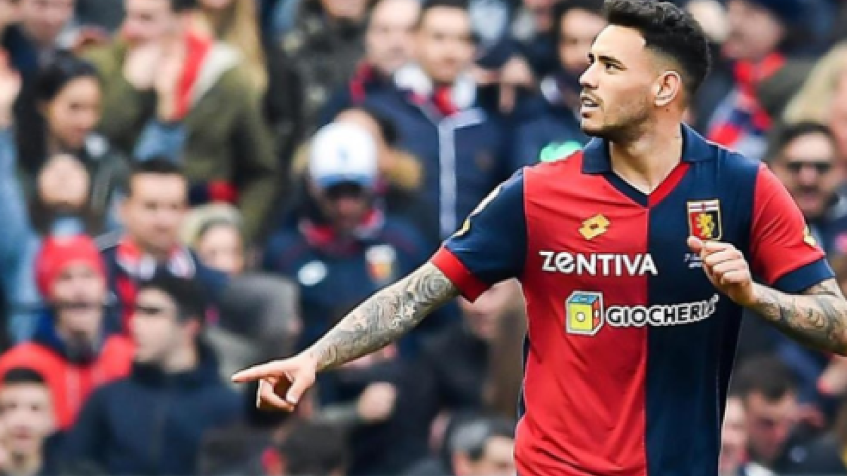 Sanabría podría ser la pesadilla de Borja Iglesias en el Betis "Foto: Sport"