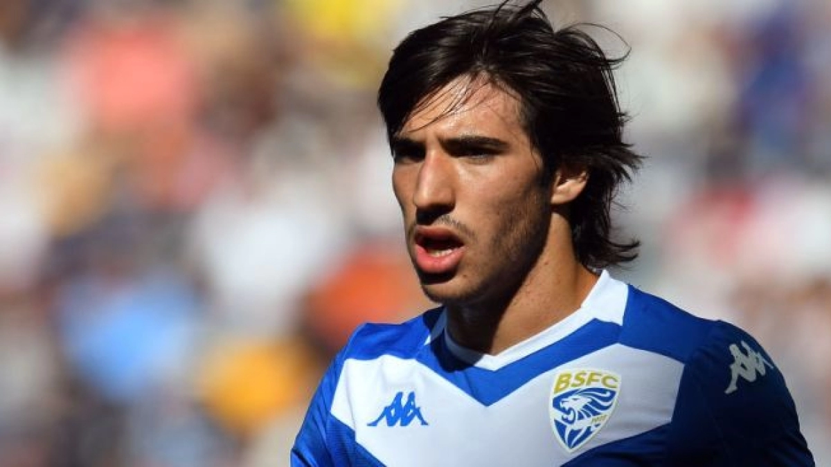 Sandro Tonali convence en el Real Madrid / Teamtalk.com