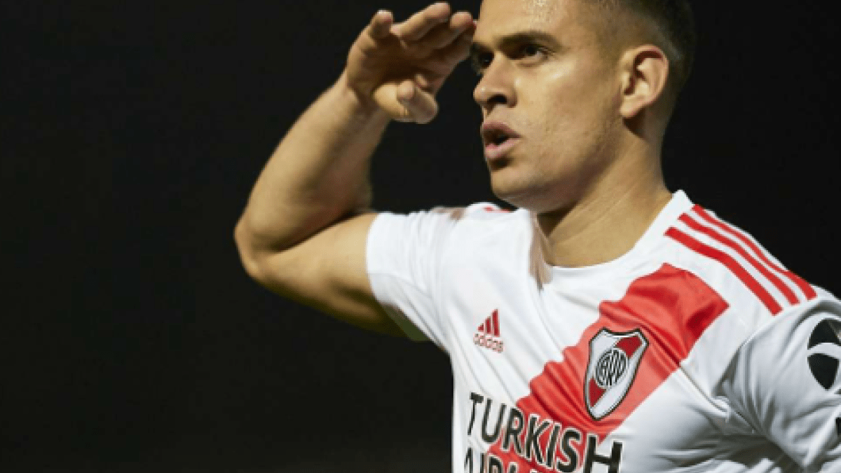 Santos Borré se acerca a Europa "Foto: Goal.com"