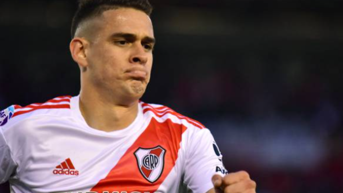 Dos delanteros que sigue River Plate para suplir a Santos Borré "Foto: Olé"
