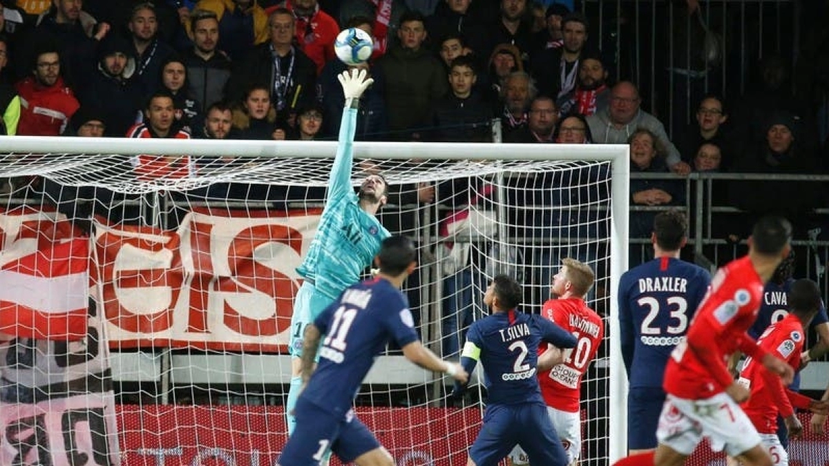 Sergio Rico a un paso de ser el primer fichaje del PSG. Foto: Ligue 1