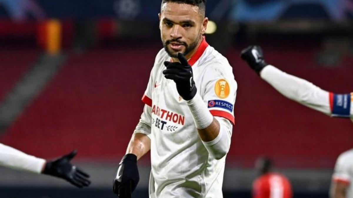 El Sevilla cuelga el cartel de transferible a En-Nesyri