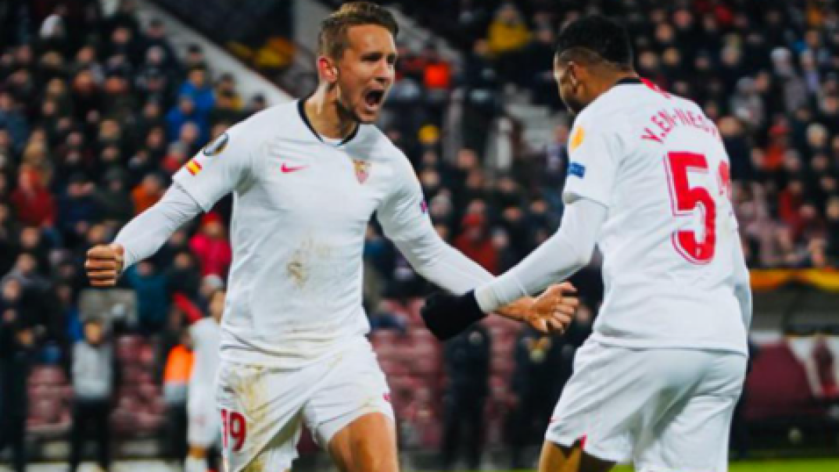 La duda de Lopetegui para el derbi: De Jong o En-Nesyri "Foto: El Desmarque"