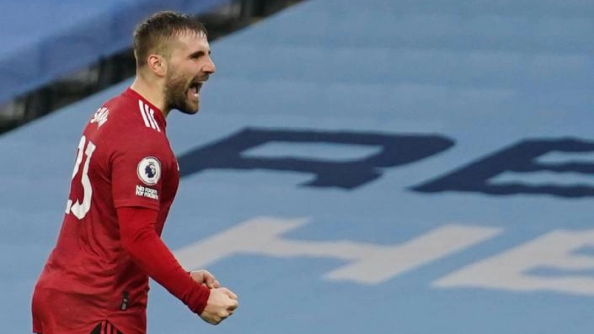 Luke Shaw: El regreso inesperado al Teatro de los Sueños