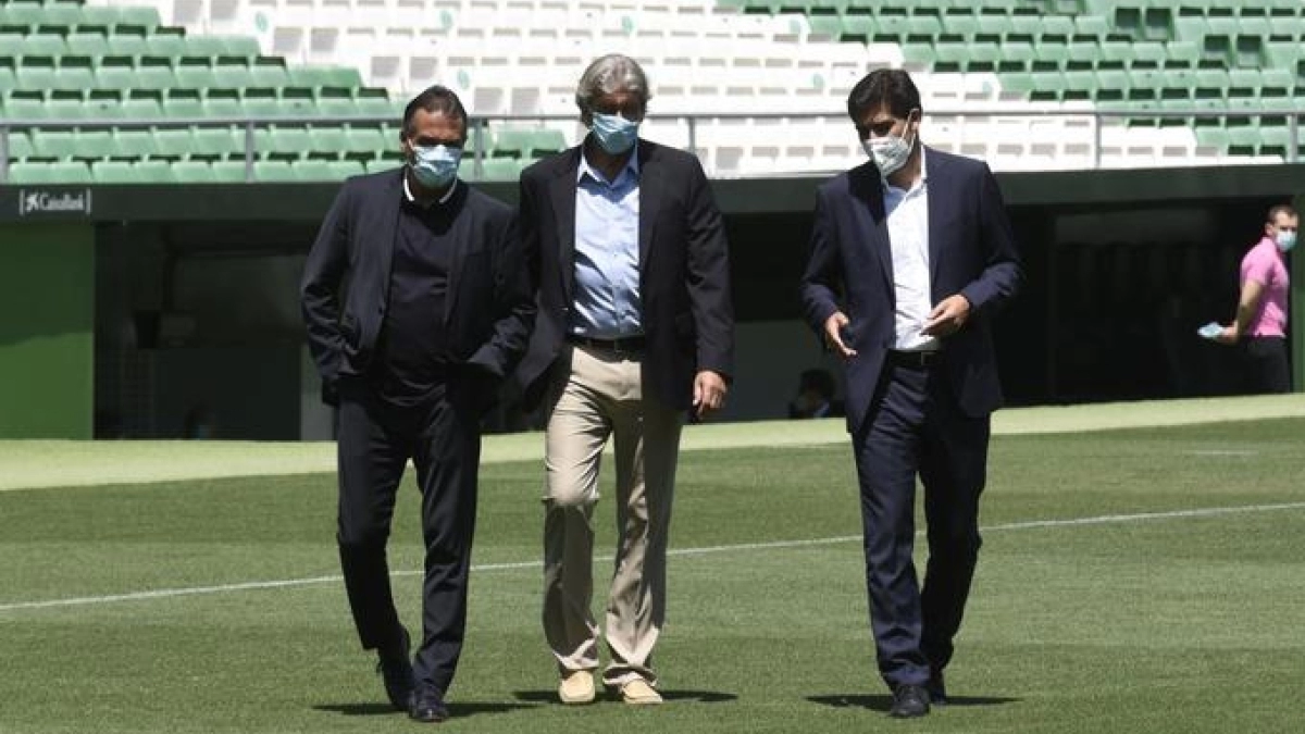 Los cuatro centrales que baraja el Real Betis. Foto: ElDesmarque