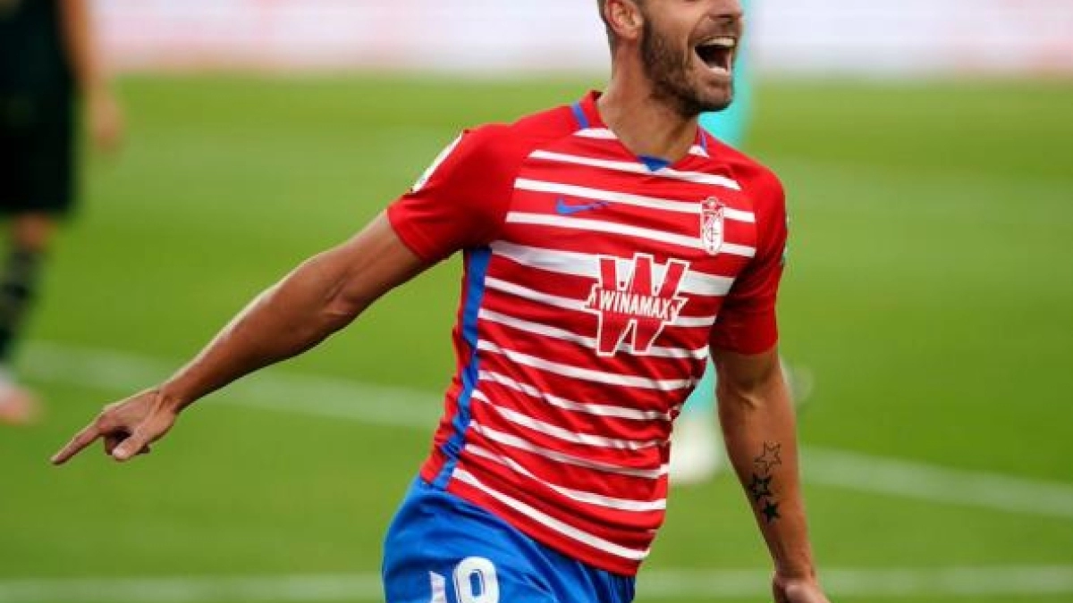 Soldado espera su renovación con el Granada