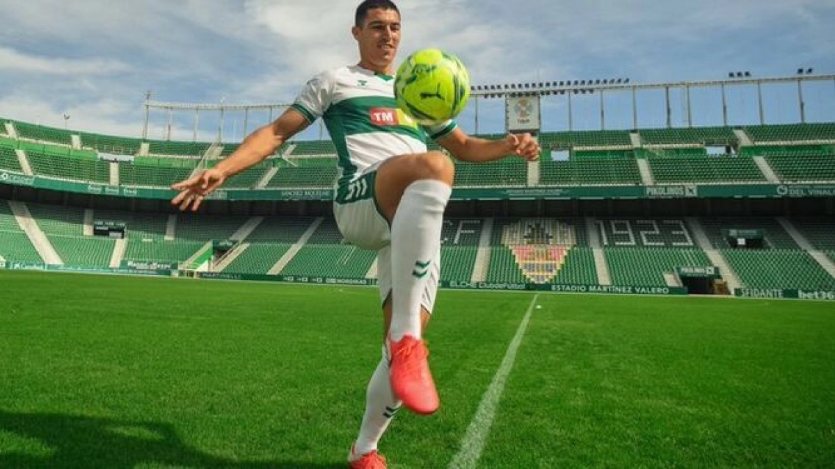 El sorprendente club de LaLiga que rechazó Diego González para fichar por el Elche. Foto: Diario de Cádiz
