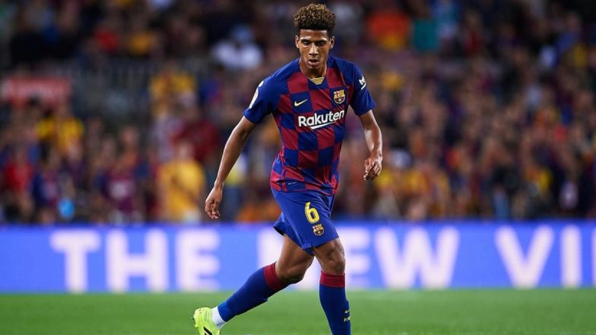 El Everton se une a la puja por Jean-Clair Todibo