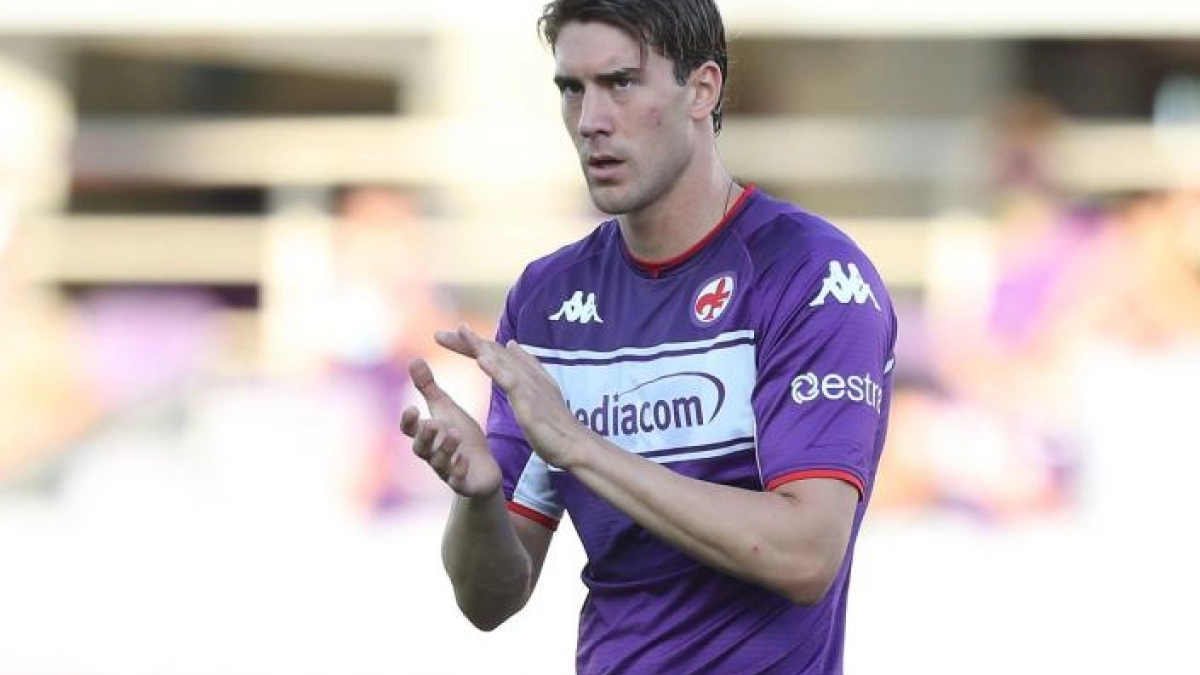 Dusan Vlahovic se quedará esta temporada en la Fiorentina. Foto: Getty