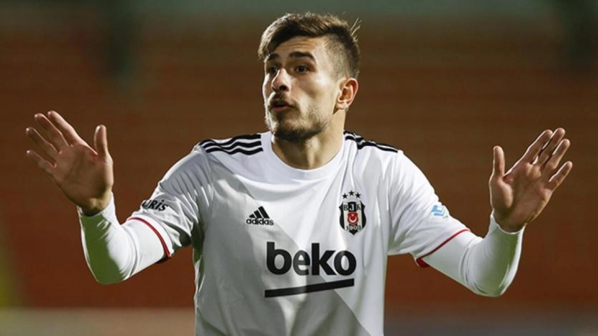 Novedades en el futuro de Toköz, pretendido por el Betis. Foto: diariodesevilla.es