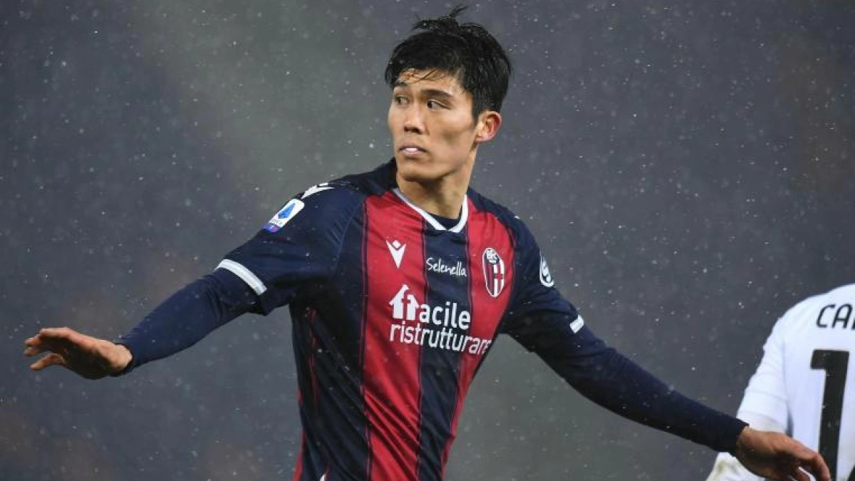 El Arsenal se mete en la puja por Takehiro Tomiyasu