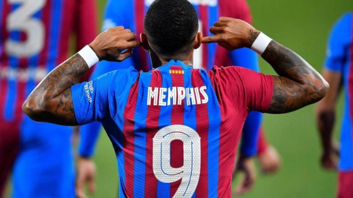 Los tres posibles destinos para Memphis Depay