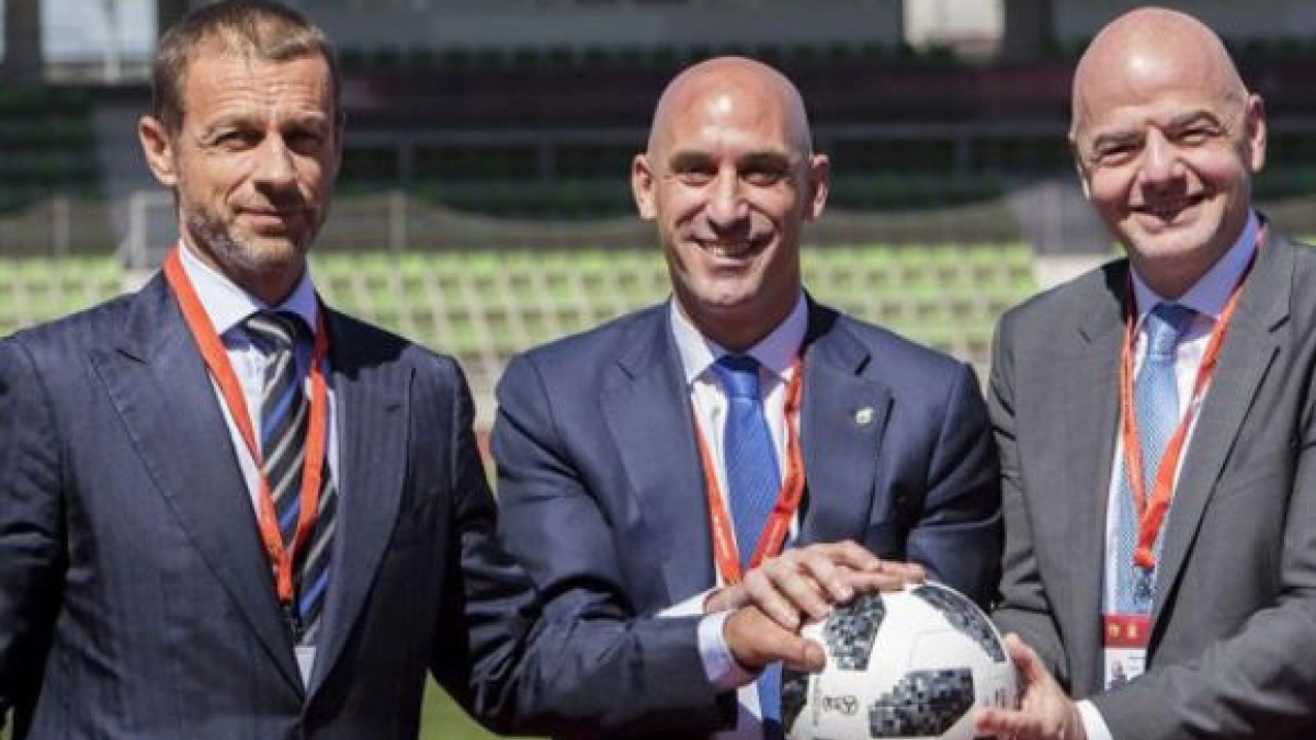 La lucha sigue, ahora con la UEFA y la FIFA "Foto: Marca"