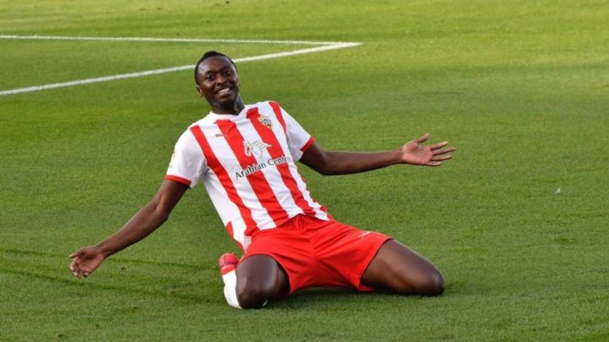 Valencia y Sevilla, pendientes de Umar Sadiq