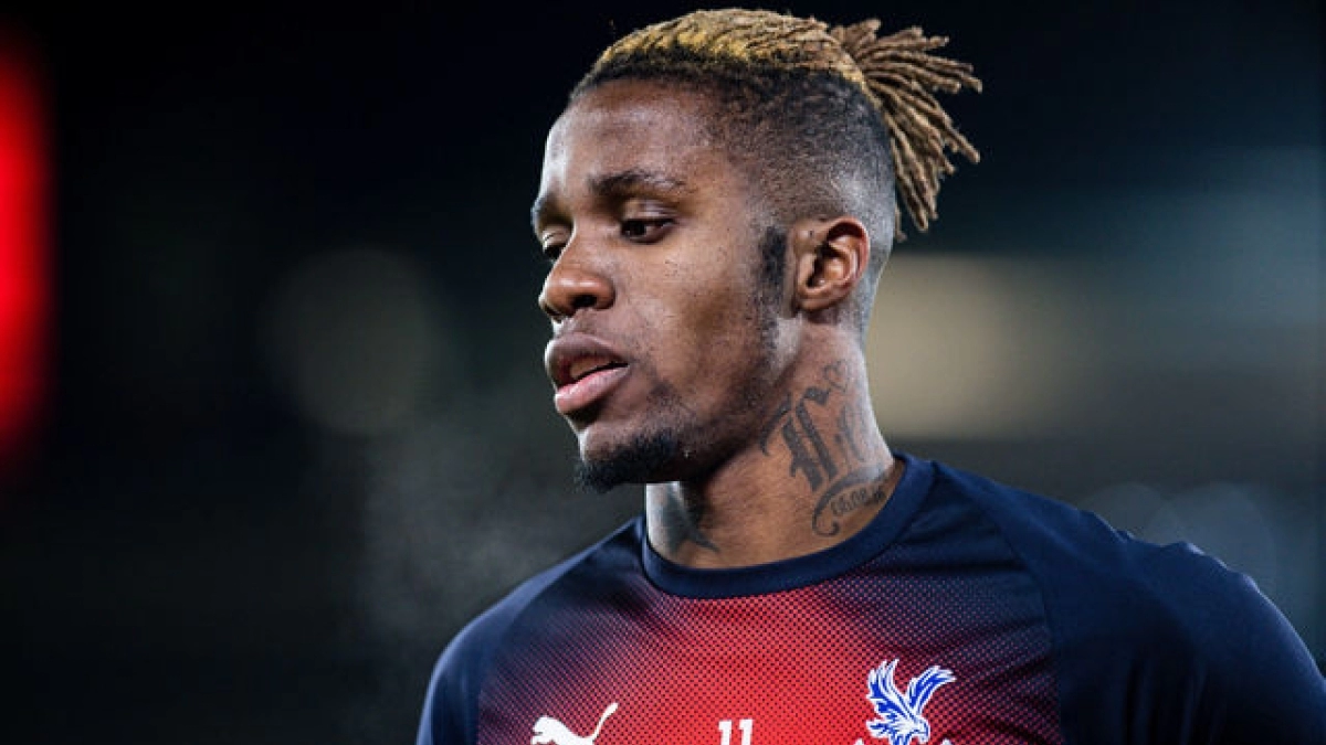 El Tottenham se una a la pelea por el fichaje de Zaha