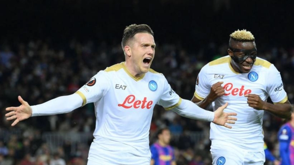El Napoli fija el precio de venta de Piotr Zielinski