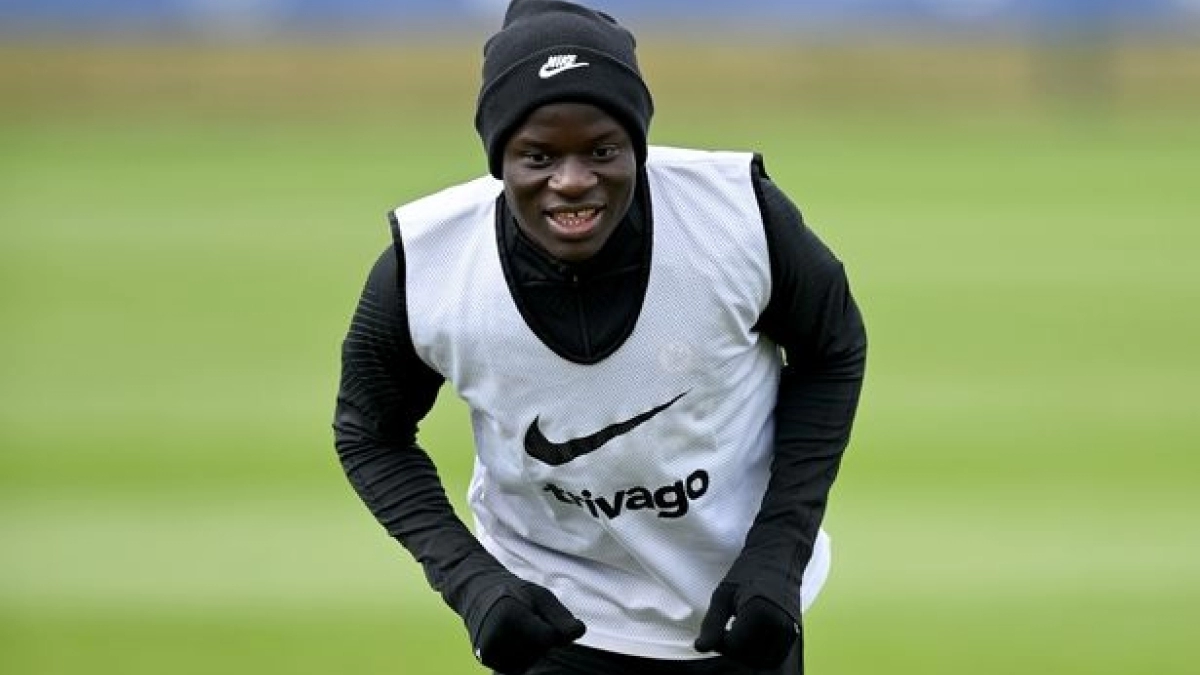 El PSG busca convencer a Kanté / The Mirror
