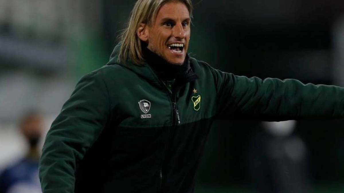 OFICIAL: Beccacece, a los mandos del Elche / Cadenaser.com