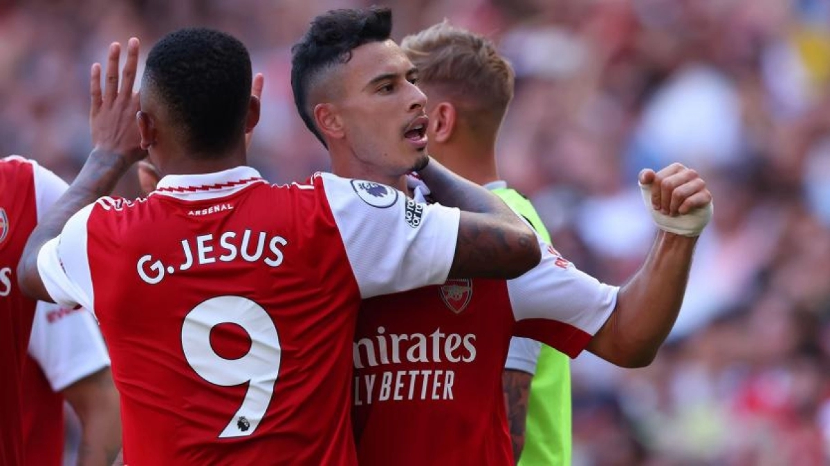 Alerta en el Arsenal, un club gigante quiere 'robarles' a Martinelli / Teamtalk.com