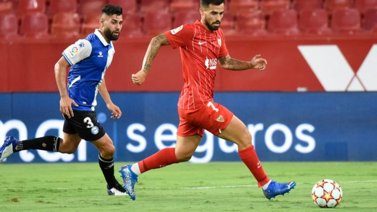 Suso podría recalar en el Almería. Foto: @SevillaFC