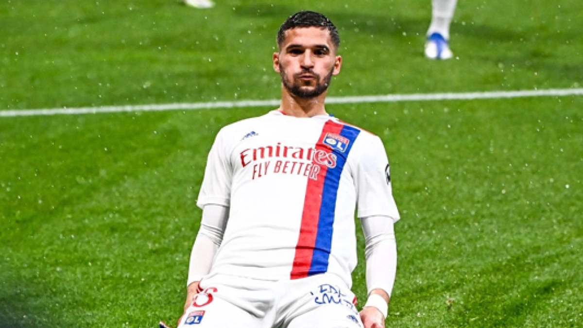 El AC Milan se adelanta en la carrera por Aouar | FOTO: L'EQUIPE