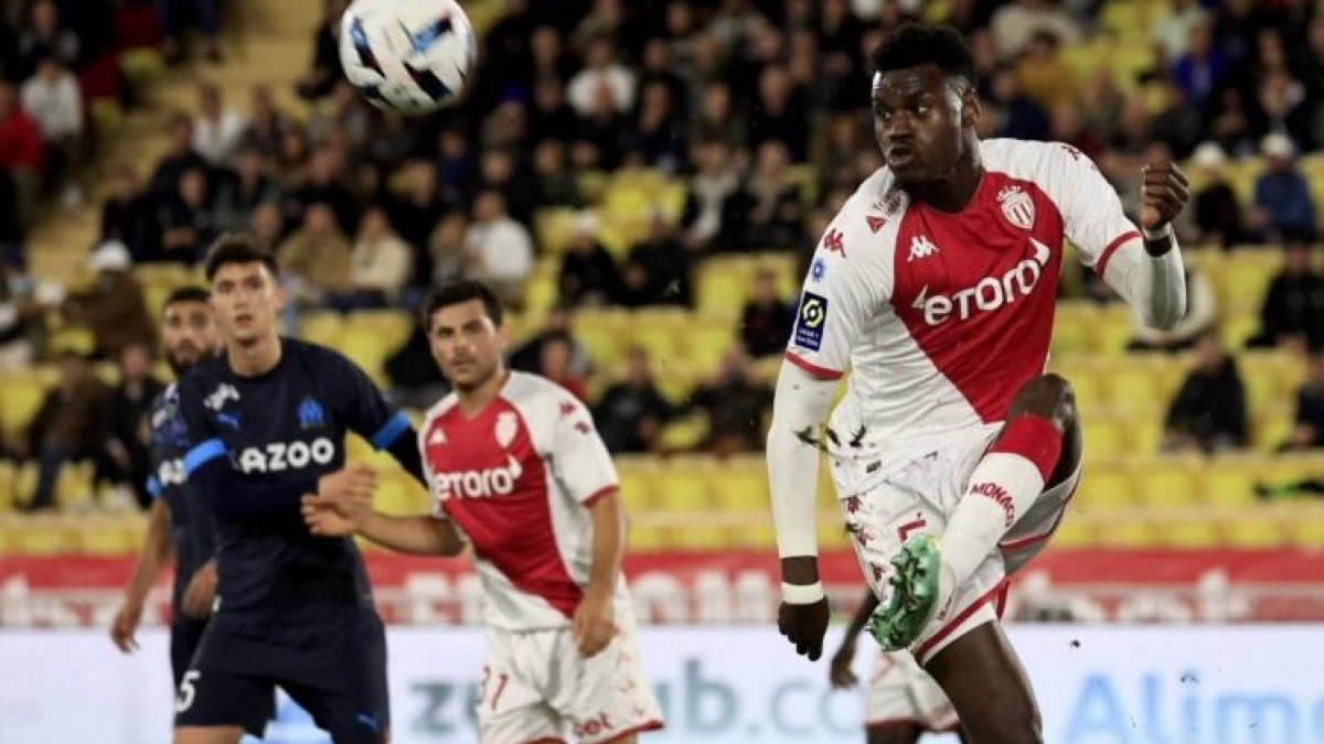  El Chelsea cierra el fichaje de Benoit Badiashile